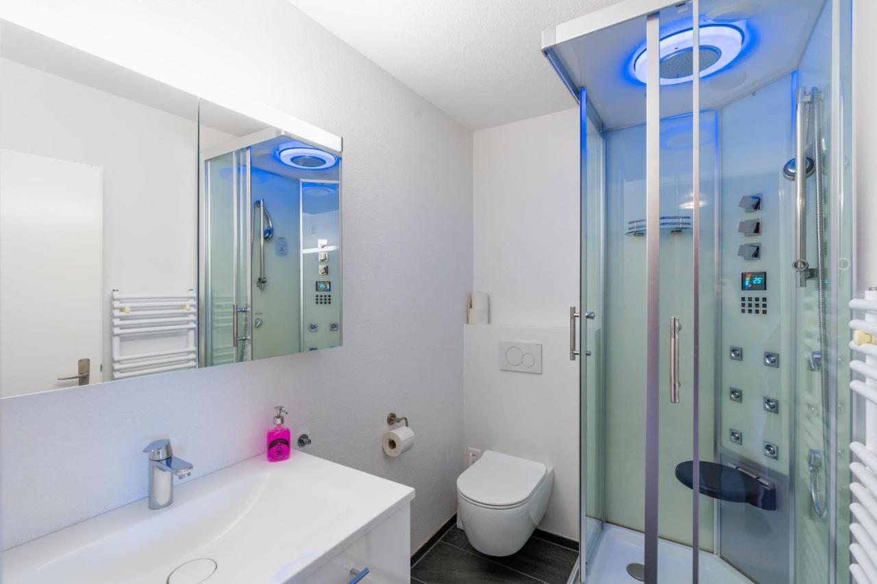 -Panorama-Bergblick- Dampfbad-Dusche Und Aussenbett Apartment Flims Luaran gambar